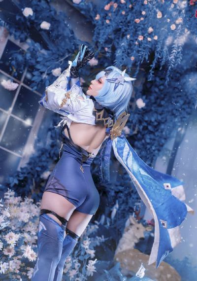 女邻居2_720高清视频播放