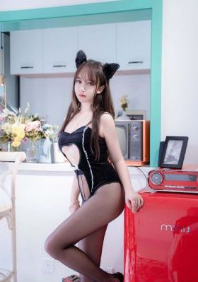 甜蜜的惩罚我是看守专用宠物_无删减在线播放