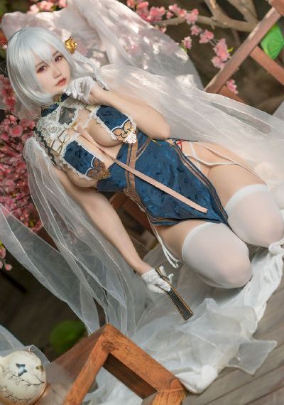 李采潭妈妈的职业_国产剧天堂在线