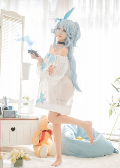 年轻的女学生电影_超清全集免费观看