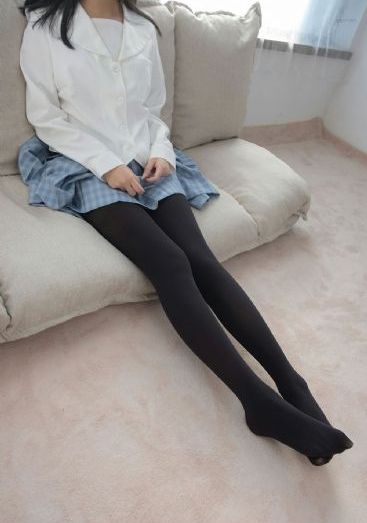 年轻丰满的嫂子_BT种子下载