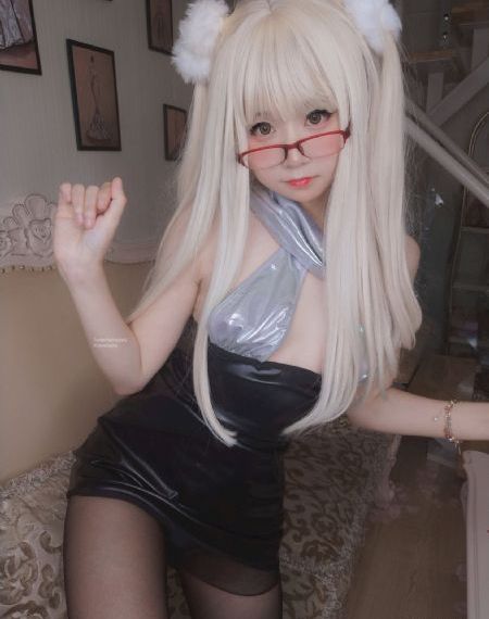 《漂亮的女邻居》在线_DVD高清电影在线
