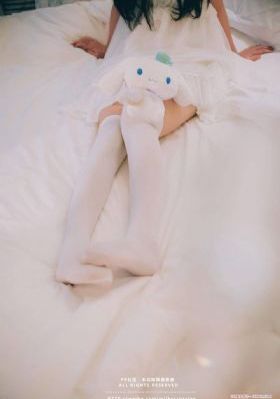 娇妻卧室含辱迎接领导视频_720超清在线观看