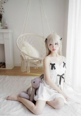 年轻的女教师2韩国_高清在线观看