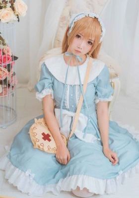 《隔壁女邻居》韩国电影_BD英语在线视频观看